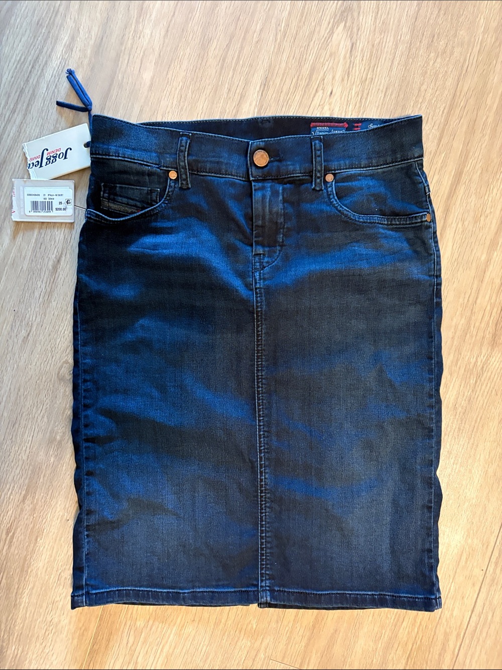 Diesel new Sz 25 skirt